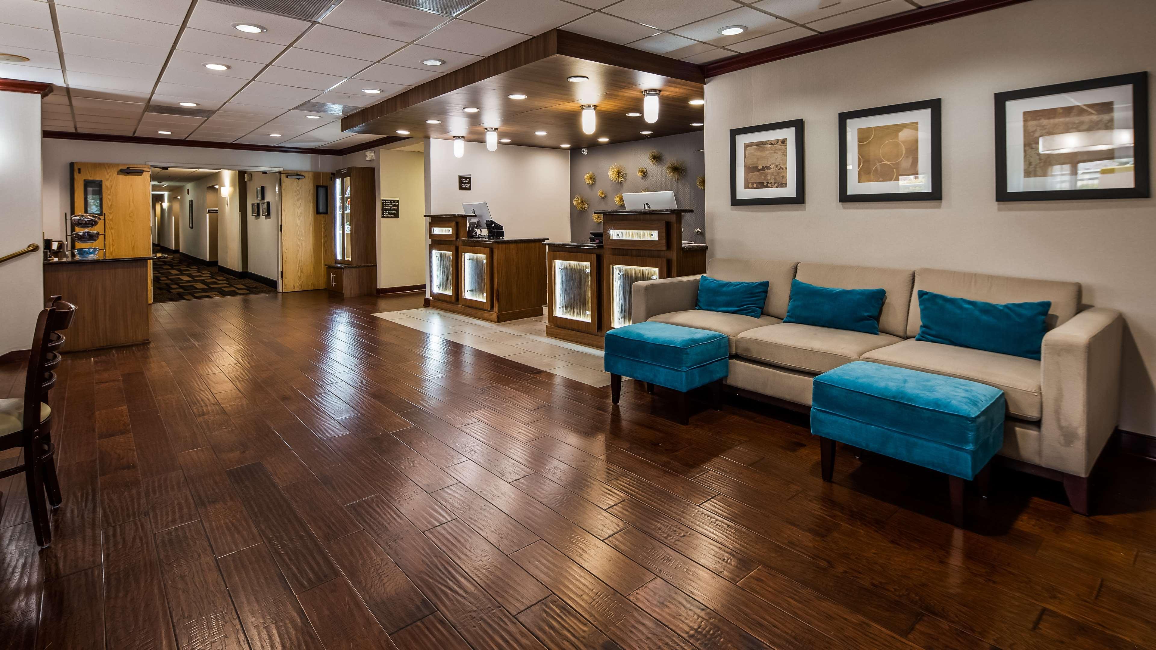 Clarion Pointe Near Medical Center Hotel San Antonio Exterior photo