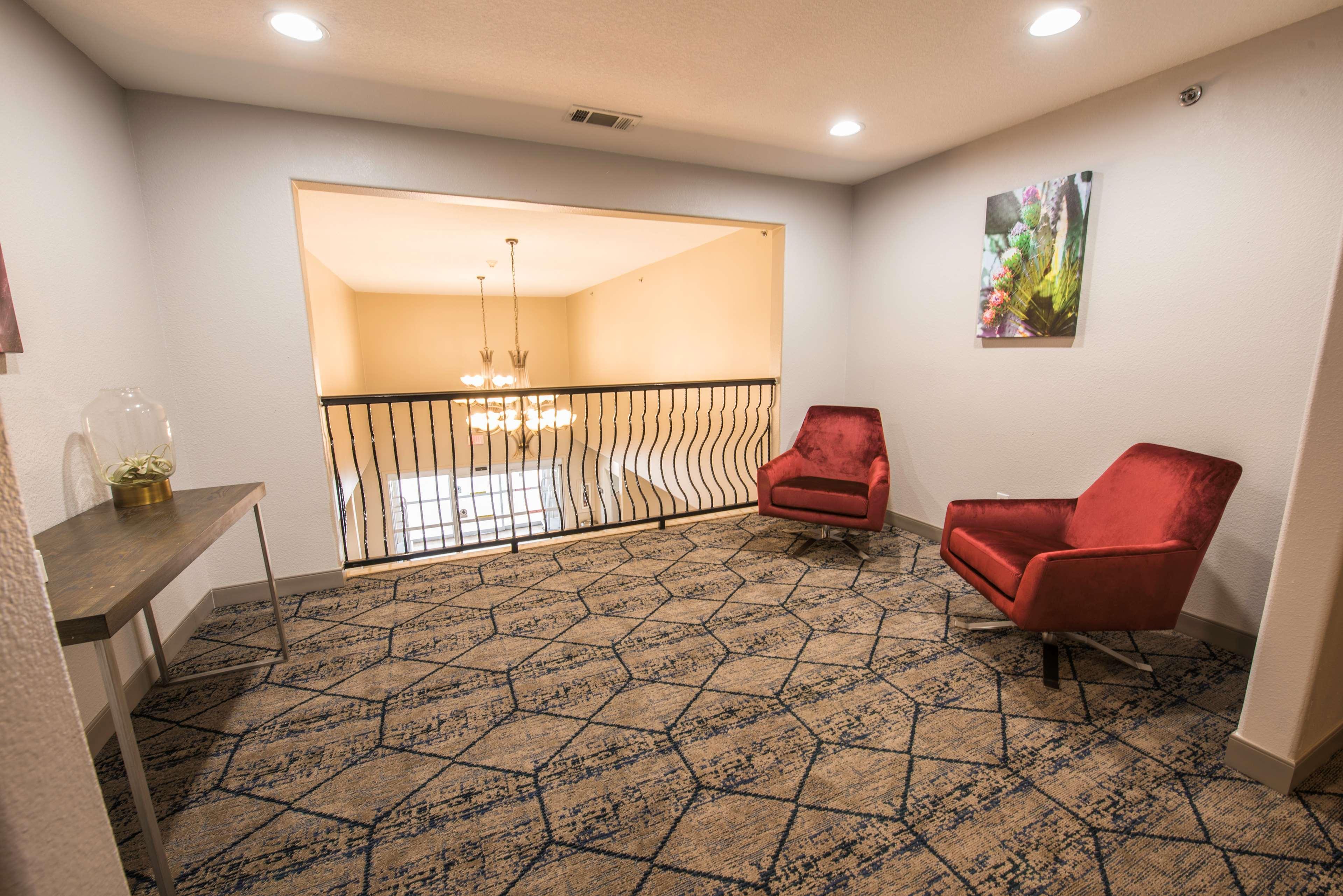 Clarion Pointe Near Medical Center Hotel San Antonio Exterior photo